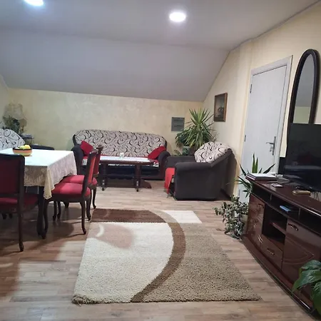 Appartamento Jezero Arandjelovac